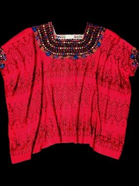 Mi Golondrina • Red Embroidered Huipil de Cobán Poncho Style Tunic || O/S